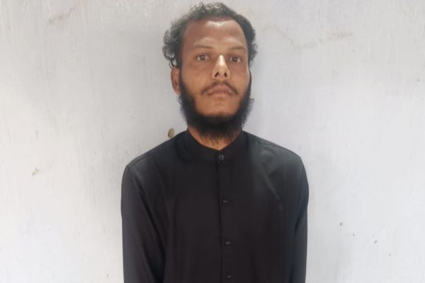 अभियुक्त साण्डी हेस्सा उर्फ डेके हेस्सा