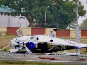 दुर्घटनाग्रस्त हुआ अर्जुन मुंडा का हेलिकॉप्टर