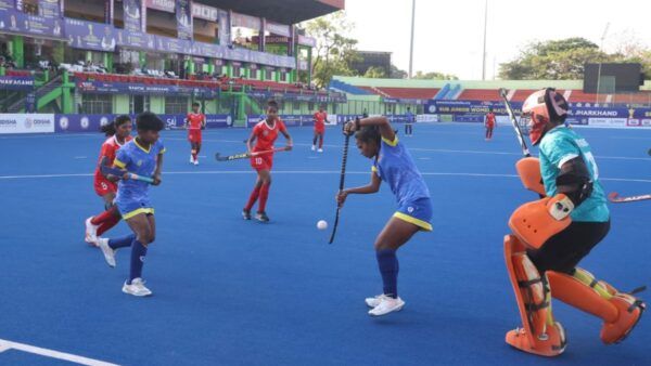 Hockey semifinal