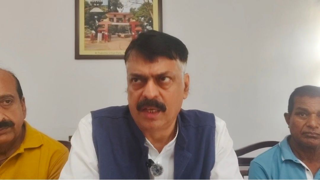 कांग्रेस नेता राजेश ठाकुर