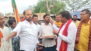 भाजपा की जीत पर पलामू में जश्न