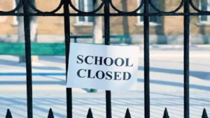 school CLOSE
