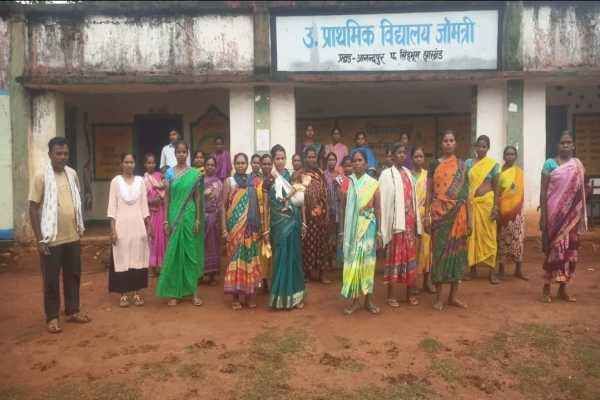 आंगनबाड़ी केंद्र खोलने की मांग