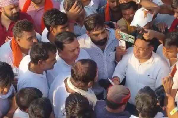 BJP leader Ramesh Singh