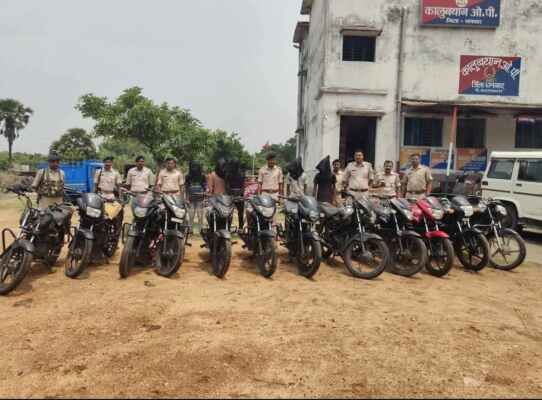 मोटरसाइकिल चोर गिरोह का भंडाफोड़