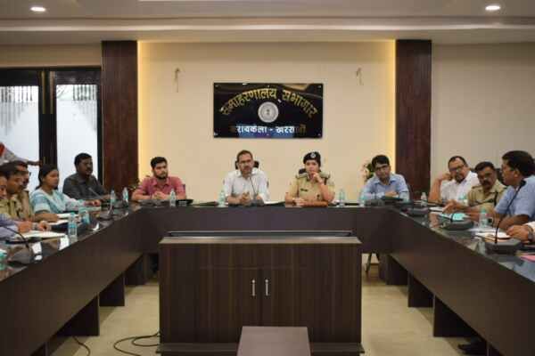 तम्बाकू सेवन और थूकने पर लगेगा जुर्माना
