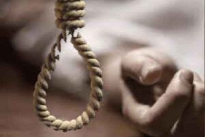 Ranchi: Youth from Catra commits suicide by hanging himself.
