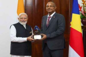 PM Modi's Seychelles visit: PM receives 'Guardian of the Blue Horizon' title, bilateral talks between the two countries