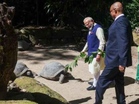 PM Modi's Seychelles visit: PM receives 'Guardian of the Blue Horizon' title, bilateral talks between the two countries