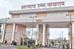 सरकारी कर्मचारियों