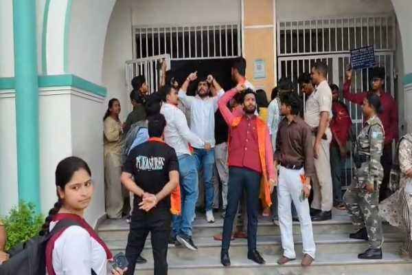 ranchi abvp protest