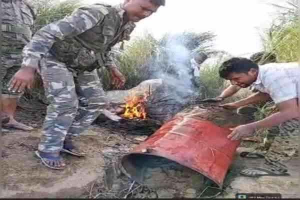 400 kg of illicit Java Mahua destroyed.