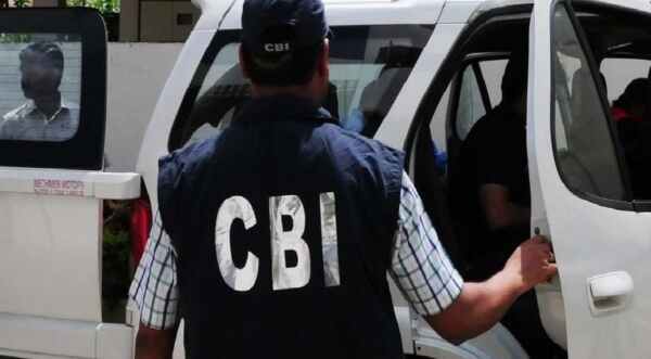 Major CBI action: Deputy Chief Engineer and three others arrested for accepting bribe of Rs 4 lakh; CBI raids in 3 states including Jharkhand