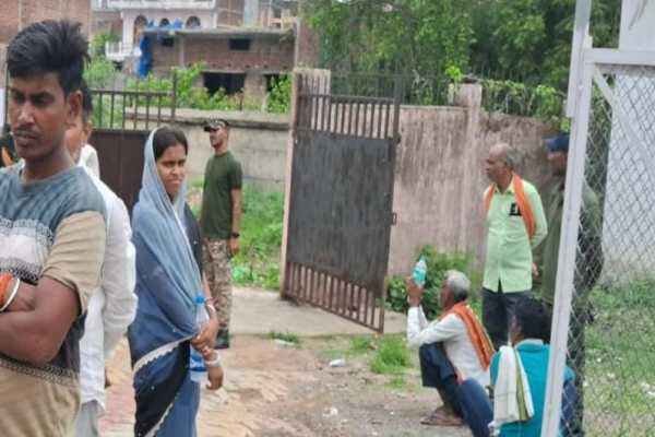 आत्महत्या