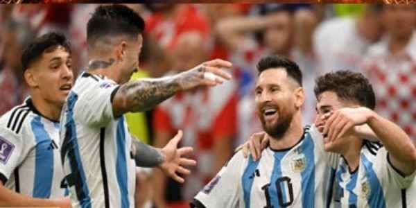 A new record at the FIFA World Cup 2026: For the first time, the top four ranked teams have reached the semi-finals, a feat never seen before in the 96 years of World Cup history.