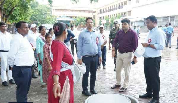 Quality of mid-day meal is top priority, children should get nutritious and adequate food: DC