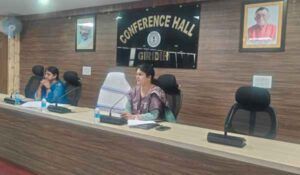 Giridih: Review of social welfare schemes, DDC said- 'Benefits of schemes should reach every eligible beneficiary on time'
