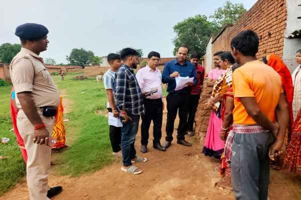 In Jamtara, 94.47% of voters received enumeration forms, with 28.55% digitized.