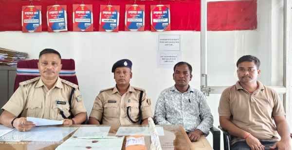 Pakur: Police solved the case of murder of a woman; a minor had killed her with a sickle.