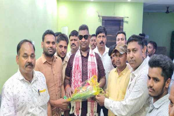 चतरा में राजद स्थापना दिवस कार्यक्रम