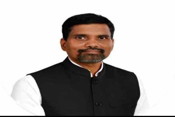महिला अधिवेशन की सफलता पर आभार जताती आजसू पार्टी