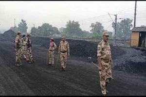 कोयला चोरों के हमले में घायल CISF जवान