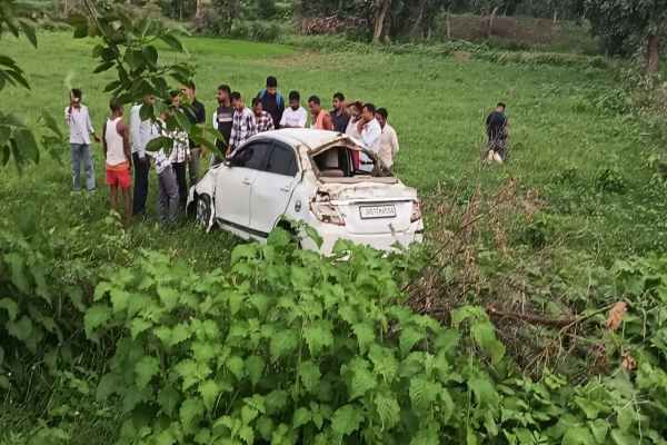 लेस्लीगंज-तरहसी मुख्य मार्ग पर सड़क हादसा