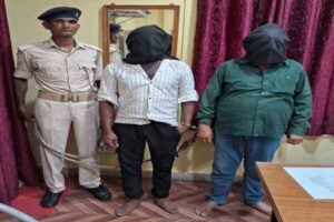 युवक को जिंदा जलाने के प्रयास में दो आरोपी गिरफ्तार