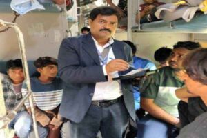 धनबाद मंडल में मेगा टिकट चेकिंग अभियान