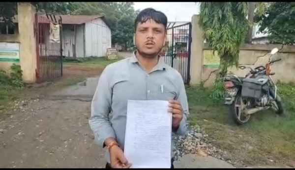 Car of Tourist Stolen During Visit to Tilaiya Dam, Victim Seeks Police Help