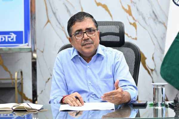 सड़क सुरक्षा समीक्षा बैठक