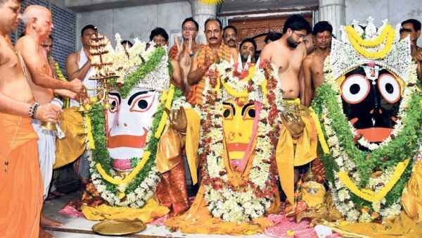 Ocean of devotion: Devotees blessed by glimpse of Lord Jagannath after eye donation, Lord Jagannath will depart for Mausibari tomorrow