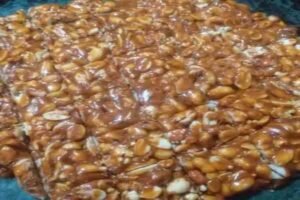 Jaggery and Almond Chikki