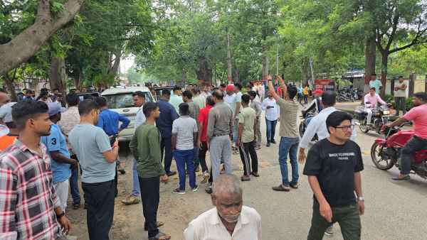 Murder case in front of SP's residence: Contractor son was showing off in Jharkhand by taking Bihar MLA mother's government bodyguard, crazy private guard raised questions on the system!