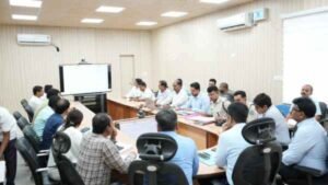 Koderma: DC chairs mining task force meeting, says sand mining will be completely banned till October 15 as per NGT directive
