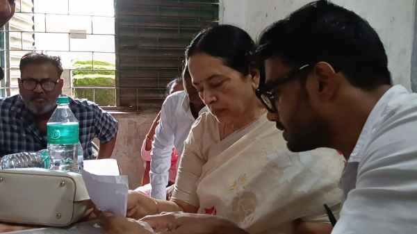 NHRC Special Rapporteur Suchitra Sinha reached Saraikela, said- 'Even after 42 years, Chandil Dam displaced people have not got justice, if needed, CBI investigation will be recommended'