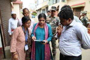 Pakur: Emphasis on effective implementation of SIR, DC inspects polling stations