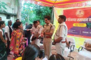 Ranchi: Sub-divisional public grievance redressal camp in Bundu, 26 cases heard, many complaints settled on the spot