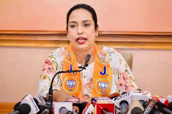 RIMS-1 is in shambles, why dream of RIMS-2? BJP spokesperson Rafia Naz lashed out at the Health Minister .