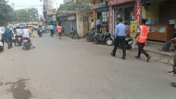 Ranchi Municipal Corporation removed shops from Doranda and Kanke Road, land earmarked for road widening