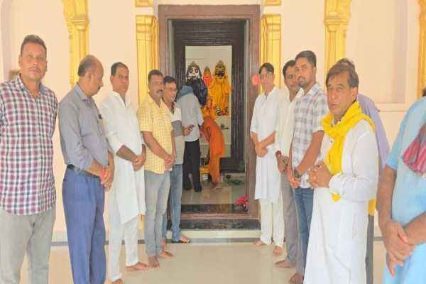 भगवान जगन्नाथ को लगाया गया छप्पन भोग