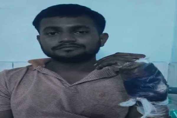 प्रेम प्रसंग के विवाद में डॉक्टर ने युवक को मारी गोली