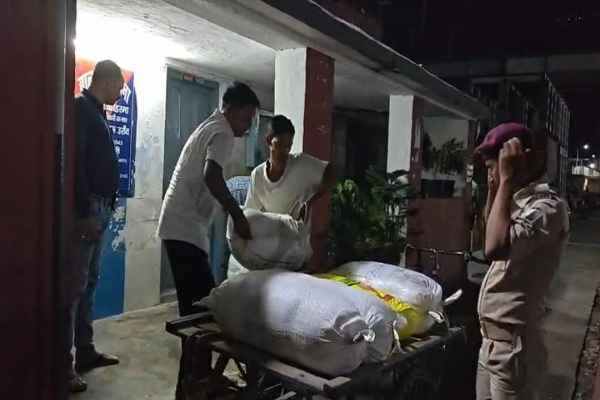 Mahua liquor seize