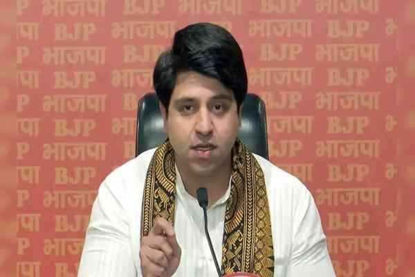 Shehzad Poonawalla