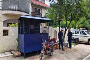 वित्त मंत्री राधा कृष्ण किशोर