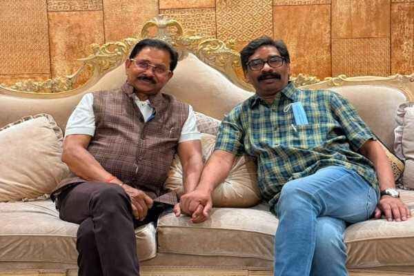 मुख्यमंत्री हेमंत सोरेन से मिले धीरज प्रसाद साहू