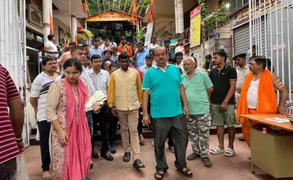 Ranchi: DC Manjunath Bhajantri reached the hill temple to review the preparations for Sawan.