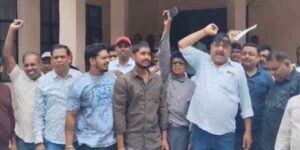 The anger of the contractor association in Hazaribagh erupted: a complete boycott of tenders against 10 times royalty and bureaucracy.