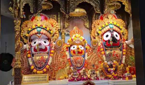Mahaprabhu returns to the main temple from Mausibari: The grand festival concludes with the supernatural Ghurati Rath Yatra, the land of Jharkhand is drenched in devotion.