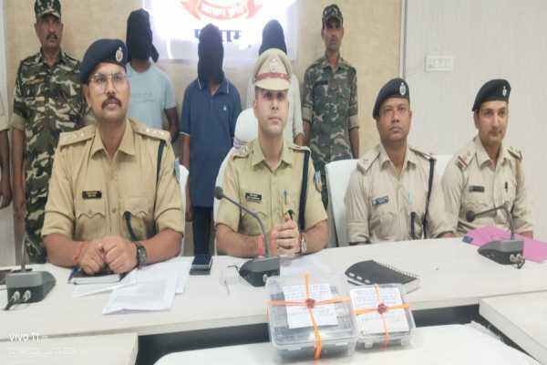 three smugglers arrested